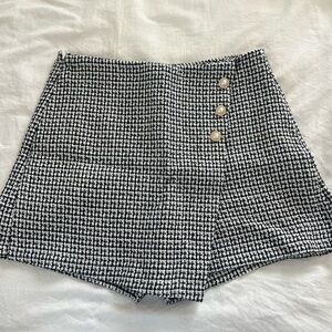 Tweed skort